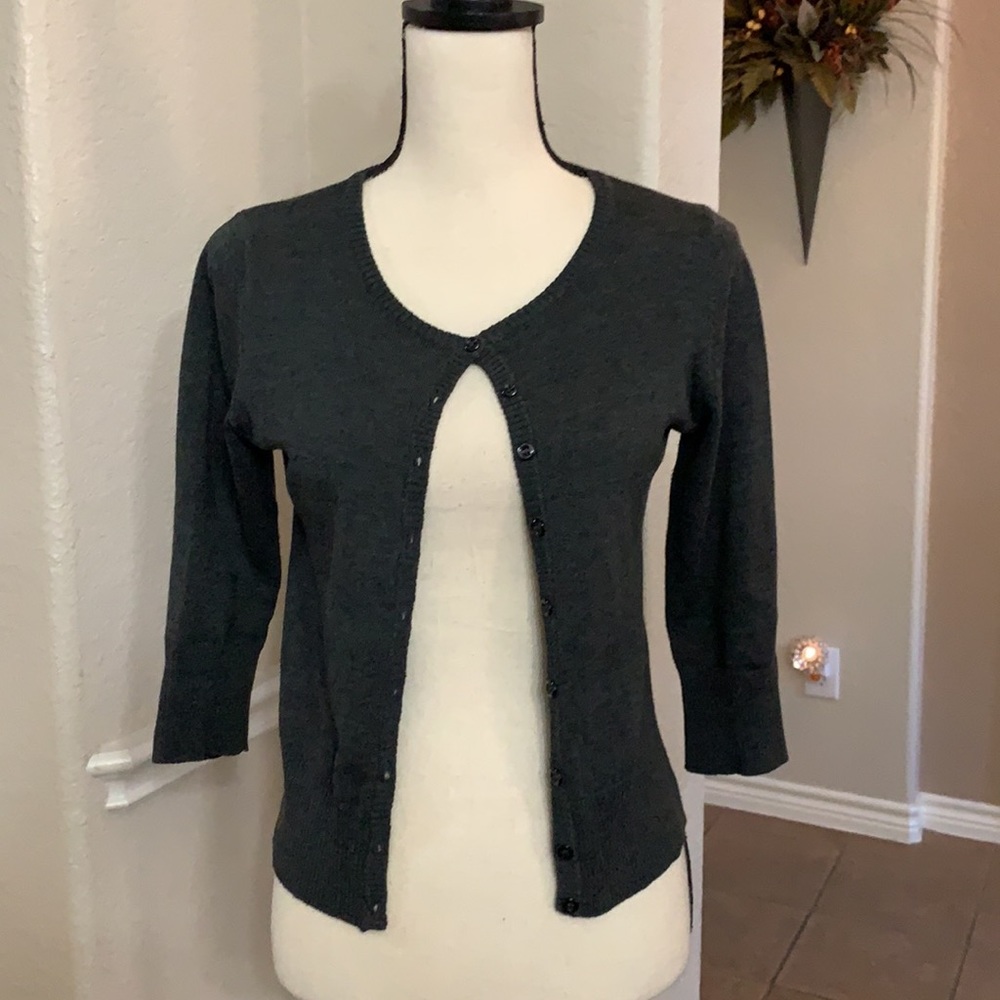 Papaya dark gray cardigan sweater M